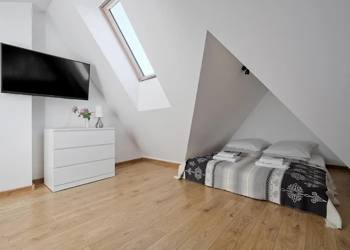 Giewont Nr 2, Odkryj-zakopane * Закопане